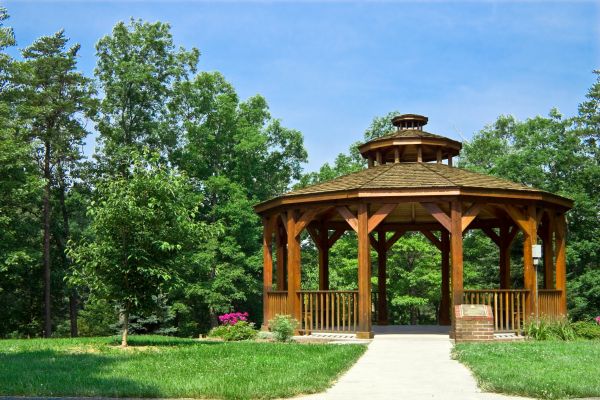 North Myrtle Beach Outdoor Structure Service